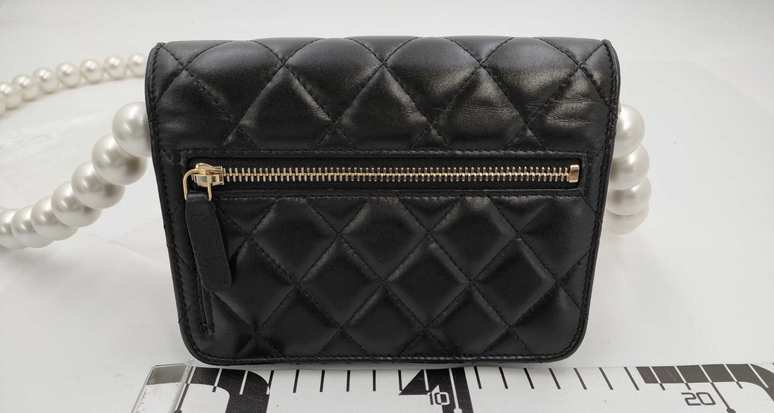 Chanel - Timeless/Classique - Shoulder bag/wallet on chain