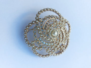 Chanel - Brooch - As New